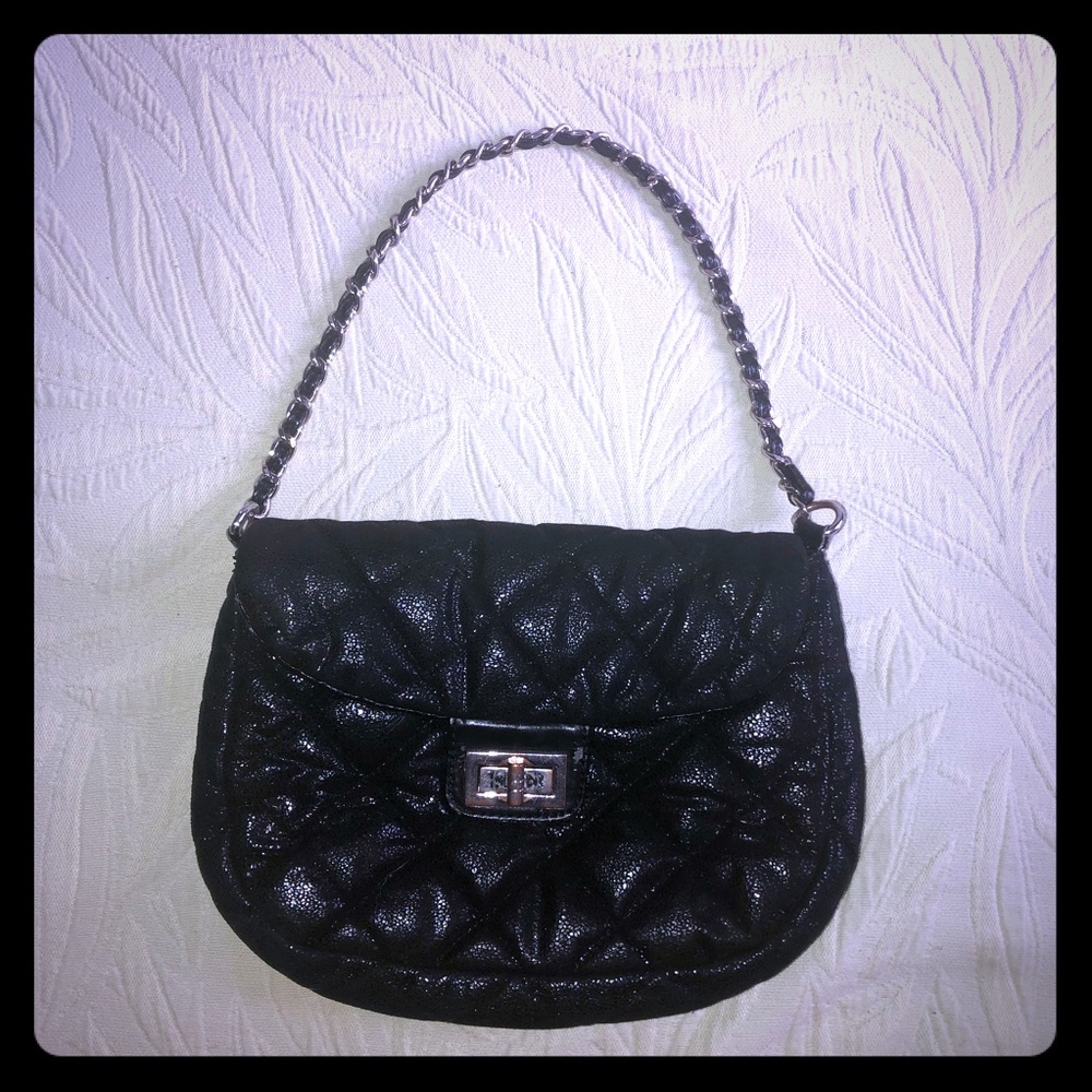 𝐁𝐂𝐁 𝐆𝐄𝐍𝐄𝐑𝐀𝐓𝐈𝐎𝐍 | BLACK CHAIN PURSE